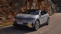 MEGANE E-TECH 100% ELECTRIC ENHANCED WITH NEW FLAGSHIP ICONIC SPECIFICATION