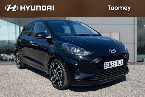 2025 HYUNDAI I10 1.2 PREMIUM HATCHBACK 5DR PETROL AUTO 1.2 PETROL AUTOMATIC 5,404 MILES 2025... photo