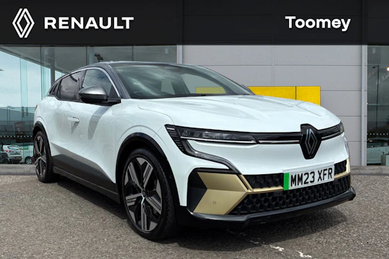2023 renault megane e tech 60kwh iconic hatchback 5dr electric auto electric automatic 15,867 miles 2023 toomey  southend 01702 885738 pcp... photo
