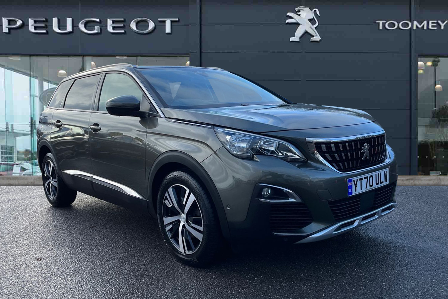 2020 PEUGEOT 5008